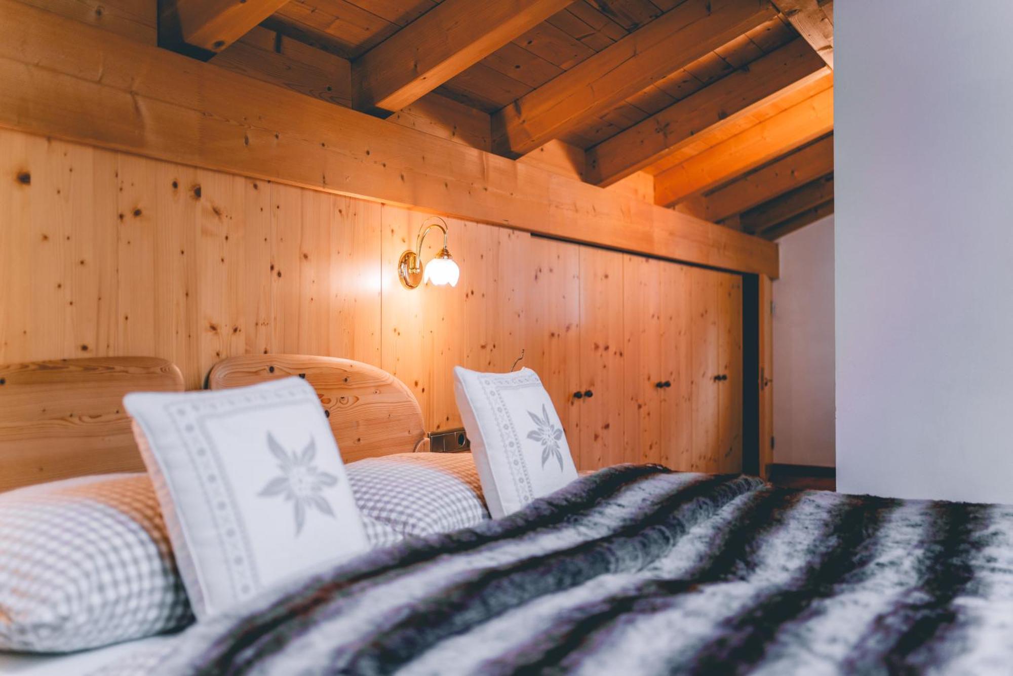 Garni Hotel Belalp Santa Cristina Val Gardena Екстер'єр фото