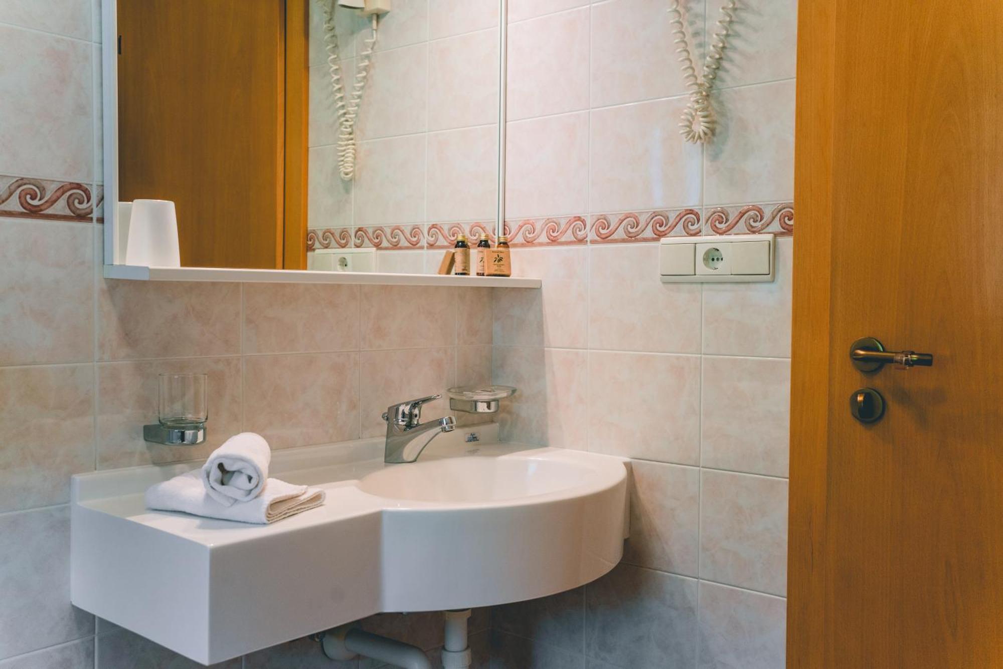 Garni Hotel Belalp Santa Cristina Val Gardena Екстер'єр фото
