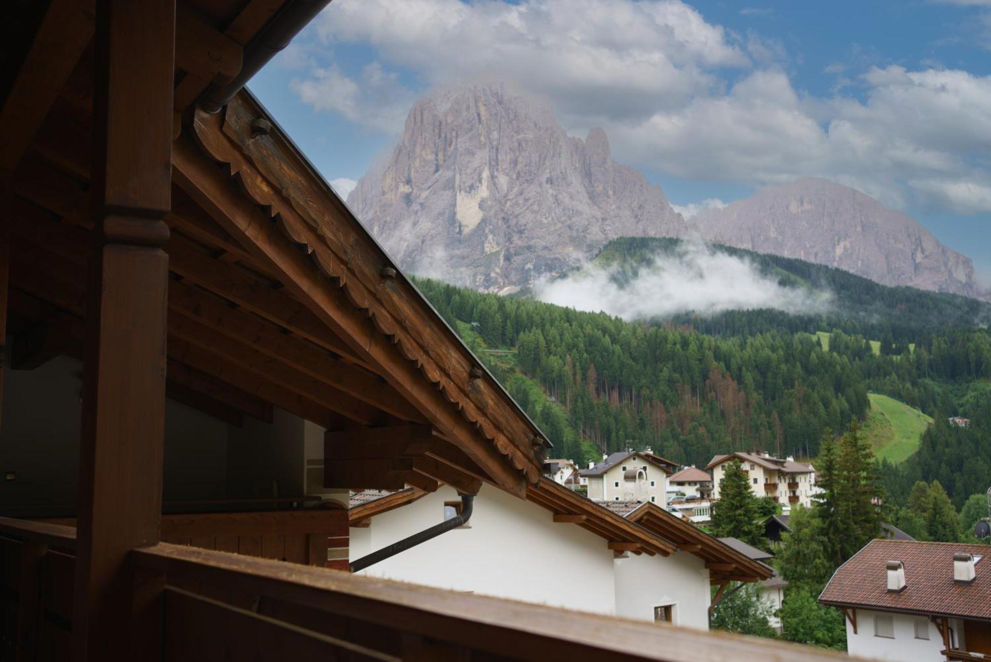 Garni Hotel Belalp Santa Cristina Val Gardena Екстер'єр фото