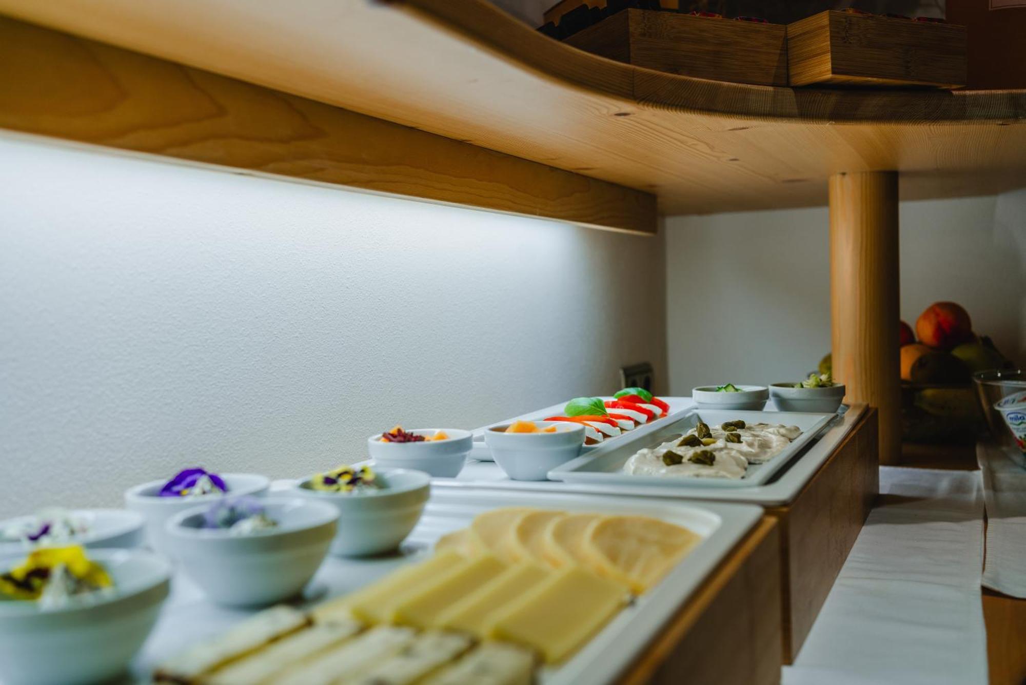 Garni Hotel Belalp Santa Cristina Val Gardena Екстер'єр фото